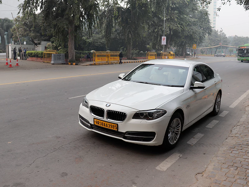Hire White BMW with Chauffeur in Delhi