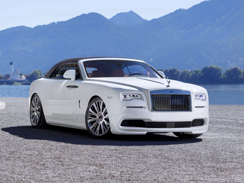 White Luxury Rolls Royce Phantom on Rent 