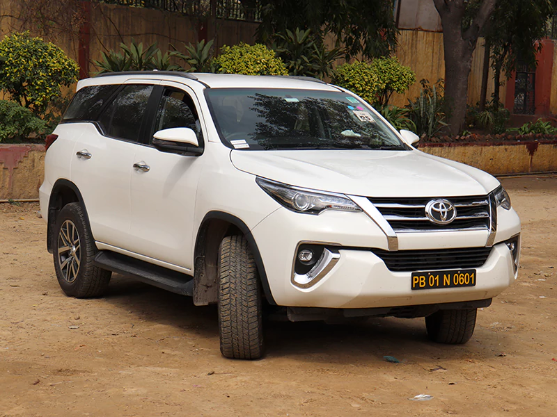 Rent a Fortuner for Self Drive