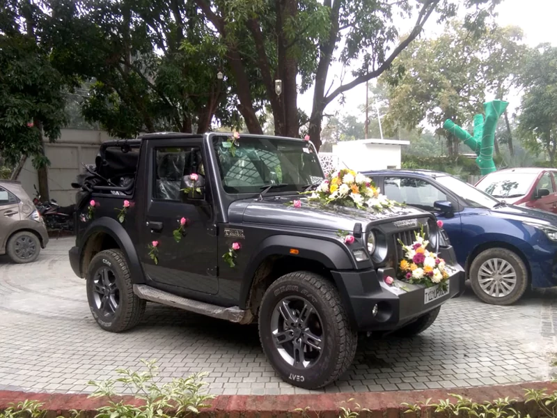 Hire Convertible Thar for Wedding 